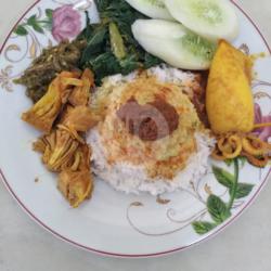 Nasi Cumi Isi Tahu