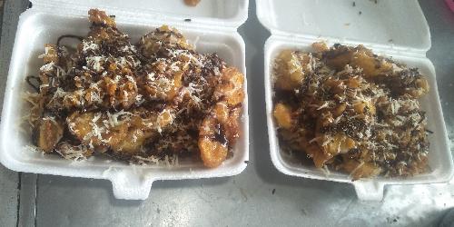 Pisang Keju Ocu dan Roti Bakar Bandung, Apel Raya