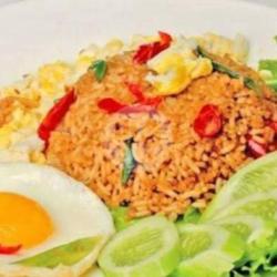 Nasi Goreng Suwir Ayam   Acar   Kerupuk   Telur Ceplok   Es