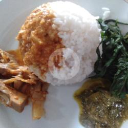 Nasi Kumplit