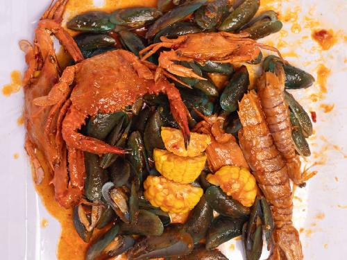 Seafood Gabrugan Ayu Gress