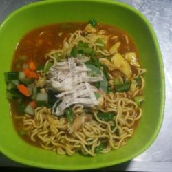 Mie Kuah Babi