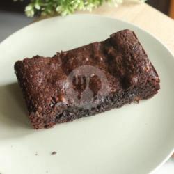 Fudgy Bro Dark Choco Brownies Reguler