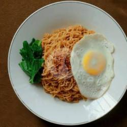 Indomie Goreng Rendang