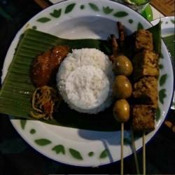 Nasi Kucing Tongkol