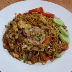 Mie Goreng Kampoeng