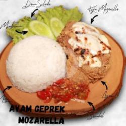 Ayam Geprek Mozzarella Nasi