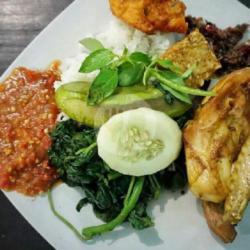 Ayam Goreng Sambel Tempong