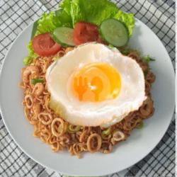 Mie Goreng Seafood   Telor Ceplok Free Teh O/teh Manis Hangat