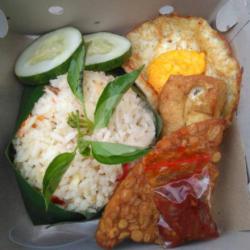 Nasi Liwet Telor Ceplok