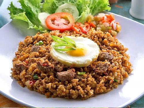 Nasi Goreng Cef Adan, Alun Alun Timur No 4