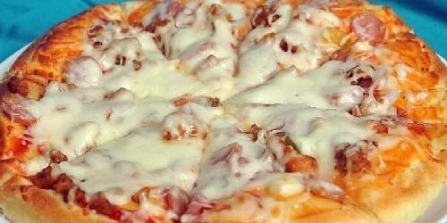 Pizza Zahira, Perintis Kemerdekaan