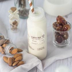 Raw Almond Milk - Dates, 250ml