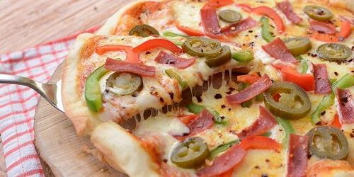 Pizza - Nanamia Pizzeria, Tirtodipuran