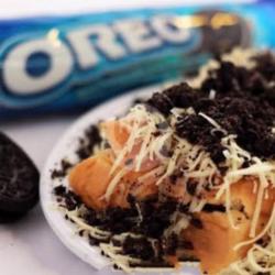 Roti Bakar Full Oreo   Madu Rasa   Susu