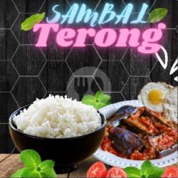 Nasi Sambel Terong   Telur Ceplok/dadar   Lalapan