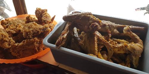 Ayam Bakar Pak Yanto Spesial Oseng-Oseng Mercon, Sawangan