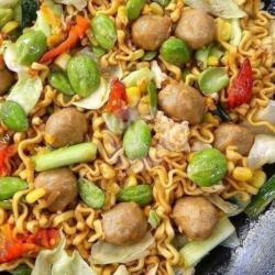 Bakmi Goreng Pete Sapi