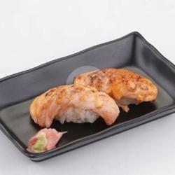 Aburi Salmon Nigiri