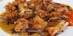 Warung Siomay Amoy, Tuminting