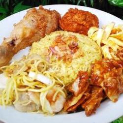 Nasi Putih   Daging Gurameh Telor Asin