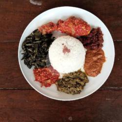 Nasi Padang Ayam Balado   Telor Dadar