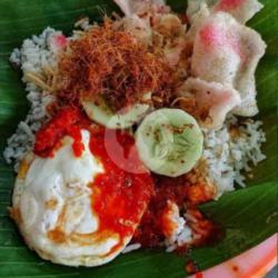 Nasi Gurih Telur