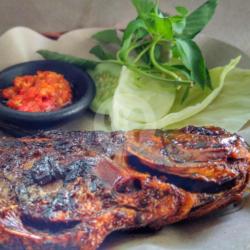 Paket Ikan Bawal Bakar