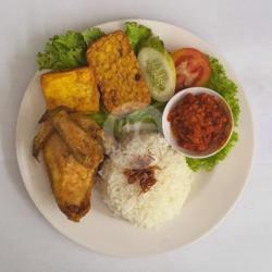 Paket Ayam Dada Sambel Terasi