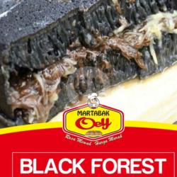 Martabak Blackforest Kacang Cokelat Dipisah