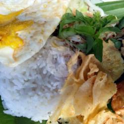 Nasi Pecel   Telur Ceplok