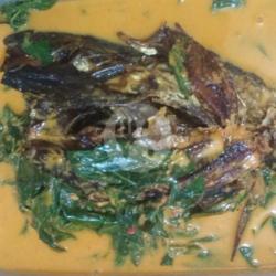 Nasi Ikan Salai Gulai