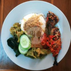 Nasi Ikan Kembung Sambel Merah