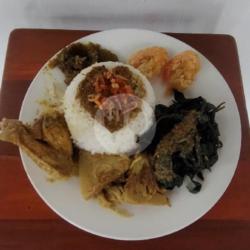 Nasi Padang Ayam Gulai