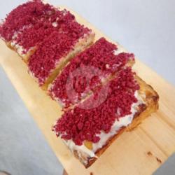 Roti Bakar Cheese Red Velvet Crumb