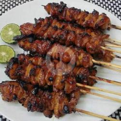 Sate Kulit Bumbu Kental