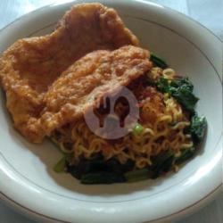 Indomie Goreng (dadar)