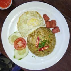 Nasi Goreng Bakso/sosis  Telur