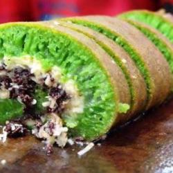 Martabak Gulung Pandan Keju Susu