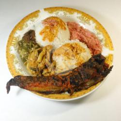 Nasi Ikan Lele Panggang