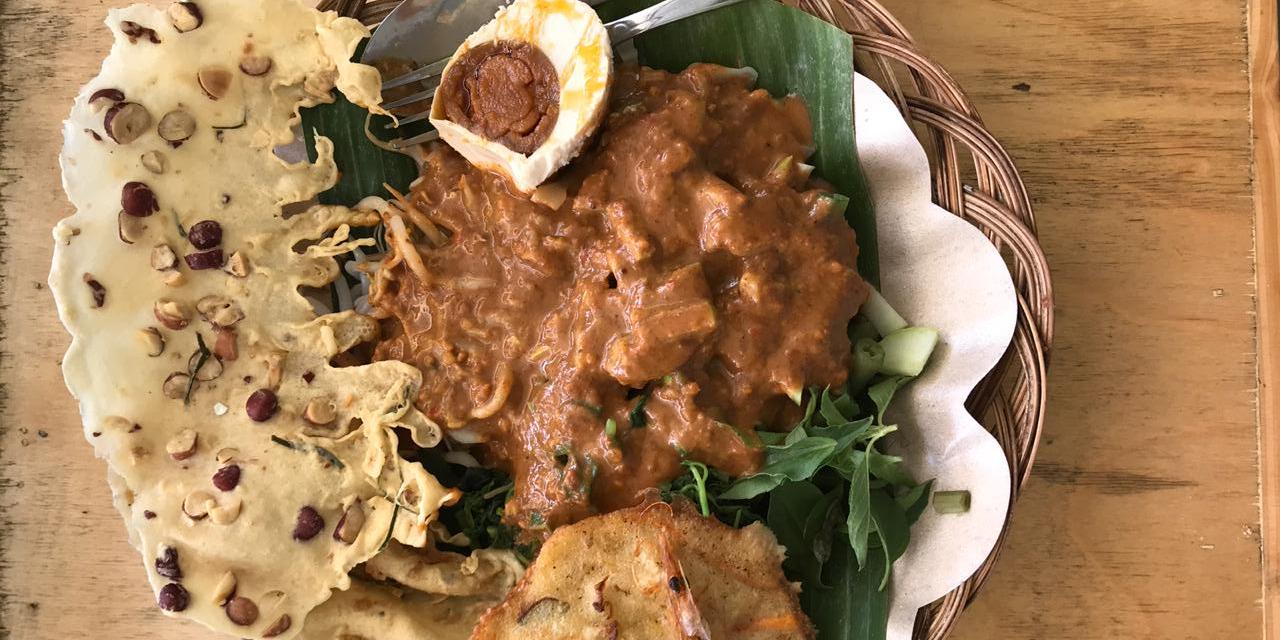 Pecel Madiun Yuti & Gado-Gado, Rawalumbu