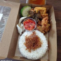 Nasi Lauk Campur