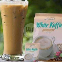 Es/hangat White Koffe