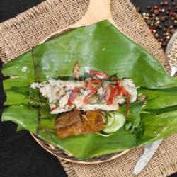 Nasi Bakar Oseng Tongkol