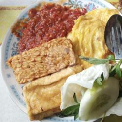 Nasi Penyetan Telur Dadar