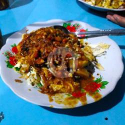 Nasi Tahu Campur