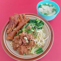 Mie Ayam Keriting Bakso Ceker Pangsit (komplit)