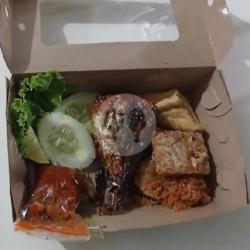 Nasi Tuna Bakar/ Goreng 3t(tahu, Tempe, Terong) Sambal Embe