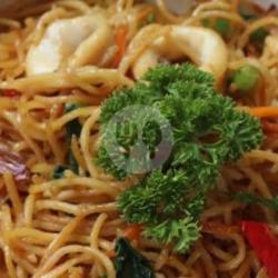 Mie Goreng Cumi-cumi