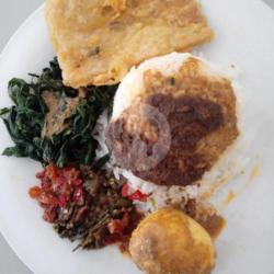 Nasi Telor Gulai Tempe Goreng